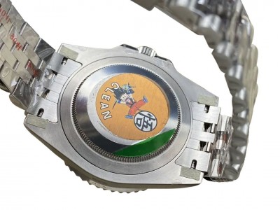 Clean Factory: Meister der Replica Uhren